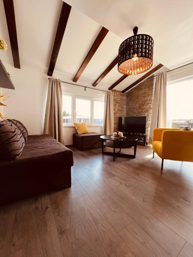Apartment Bijeca - *